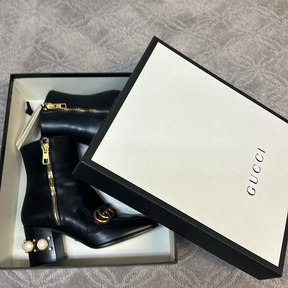 Gucci Betis Glamour Booties size 38 - Picture 10 of 10